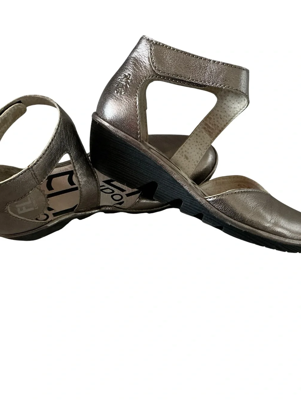 Fly London Pats pewter metallic leather closed toe ankle strap shoes size 37